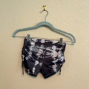 Everywhere Yoga Hot Yoga Shorts